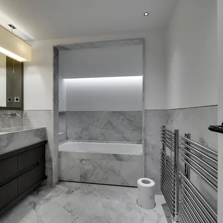 Apartment De Luxe A Avec Jacuzzi Et Parking, Pour 12 Pers. - Fr-1-641-117
